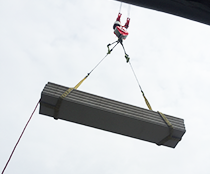 4.クレーン搬入